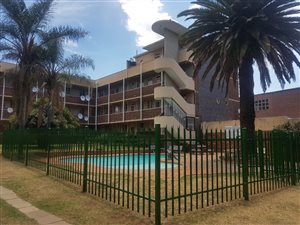 4 Bed Apartment in Turffontein