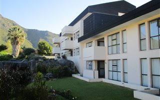 2 Bedroom Apartment in Kleinmond