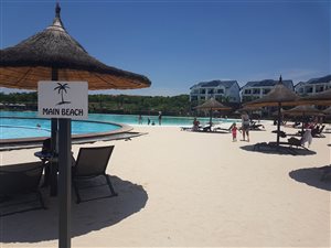 1 Bed Apartment in Hazeldean (Silverlakes Surroundings)