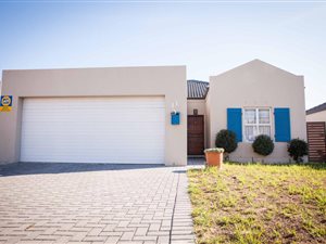 3 Bed House in Protea Heights