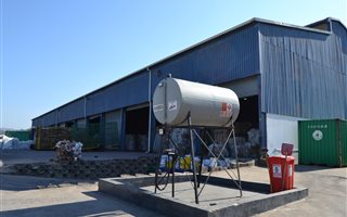 14000 m² Retail Space in Queensmead Industrial