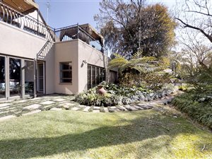 655 m² Office Space in Lakefield