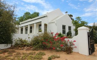 5 Bedroom House in Aurora