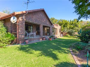 3 Bed House in Fourways Gardens