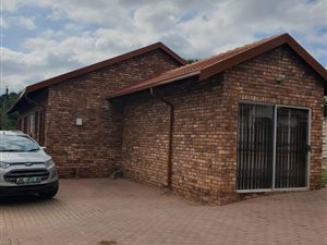 3 Bed House in Elandsrand