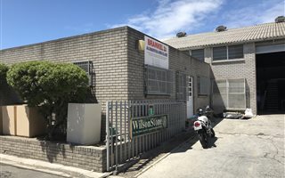 366 m² Industrial space in Retreat
