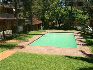 3 Bed Apartment in Sinoville