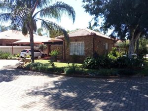 2 Bed Townhouse in Theresa Park