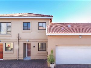 3 Bed Townhouse in Edendale