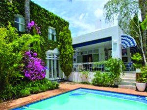 3 Bed Townhouse in Duxberry