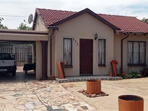 2 Bed House in Nellmapius