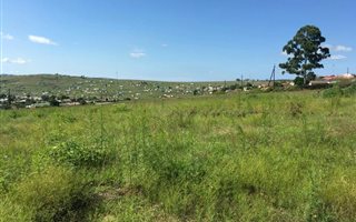 750 m² Land available in Mthata