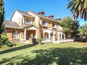 4 Bedroom House in Parkhill Gardens