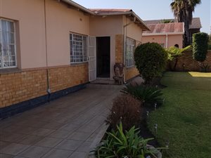 3 Bed House in Homelake