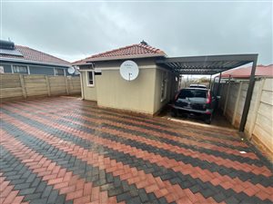 2 Bed House in Rosslyn