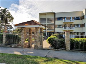 2 Bed Apartment in St Georges Park
