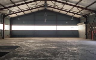 1200 m² Industrial space in Briardene