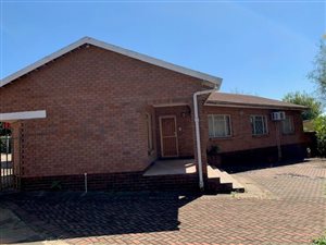 4 Bed House in Dundee