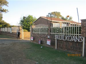 2 Bed Townhouse in Brackendowns