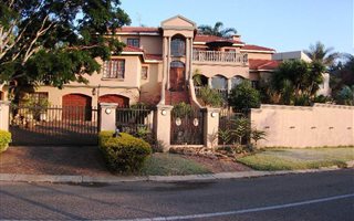 5 Bedroom House in Moreleta Park