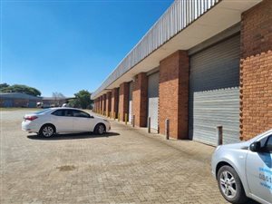 5200 m² Industrial space in Voorspoed