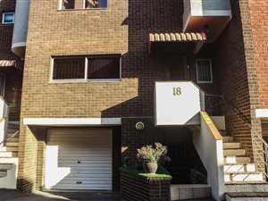 3 Bed Duplex in Musgrave