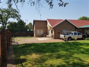 3 Bed House in General Alberts Park