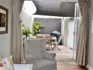 2 Bed House in Sea Point