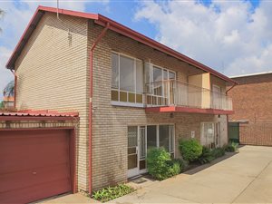 3 Bed Duplex in Queenswood