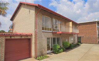 3 Bedroom Duplex in Queenswood