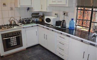 3 Bedroom House in Noordhoek