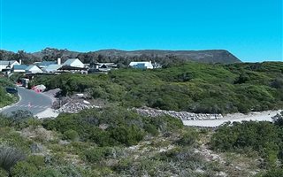 966 m² Land available in Kommetjie