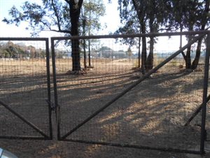3.1 ha Farm in Henley on Klip