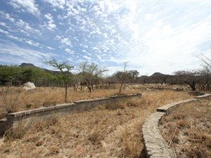 1660 m² Land available in Kampersrus AH