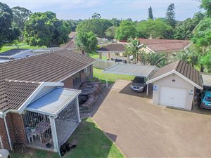 4 Bedroom House in New Germany