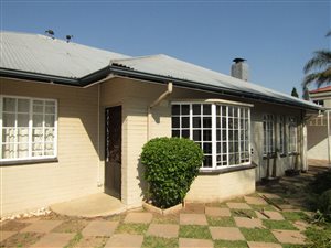 5 Bed House in Sandringham