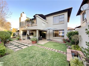 3 Bed Apartment in Faerie Glen
