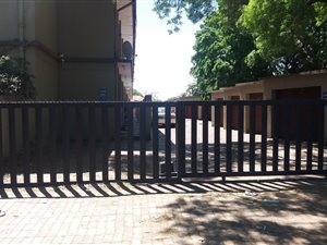 2 Bed Flat in Vereeniging Central