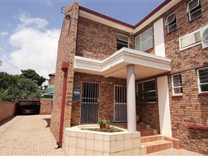 278 m² Commercial space in Fairland