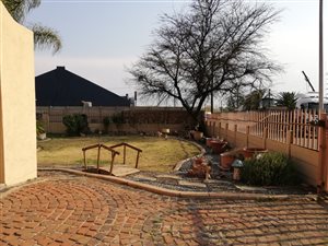 2 Bed House in Denneoord