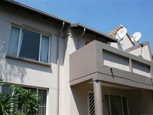 2 Bed Apartment in Edenglen