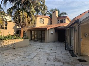 6 Bed House in Bulwer
