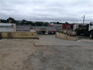 1318 m² Commercial space in Pinetown Central
