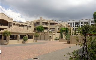 2 Bedroom Apartment in Hyde Park