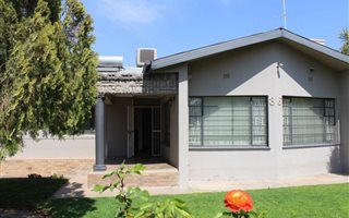 3 Bedroom House in Die Rand
