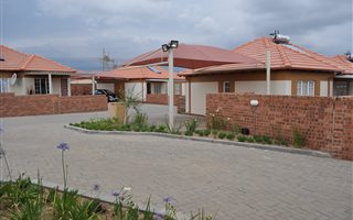 2 Bedroom Townhouse in The Reeds