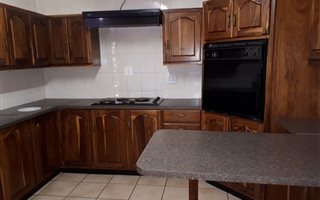 3 Bedroom Flat in Modimolle