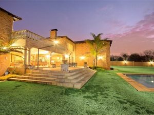 1 ha Farm in Benoni North AH