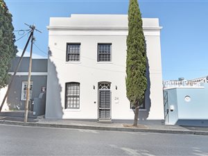 3 Bed House in De Waterkant