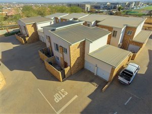 2 Bed Duplex in Tijger Valley and surrounds